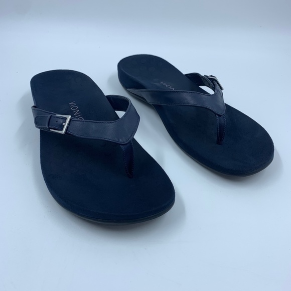 kelby toe post sandal